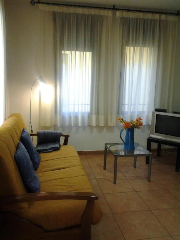 Apartamentos Puerta Real غرناطة المظهر الخارجي الصورة