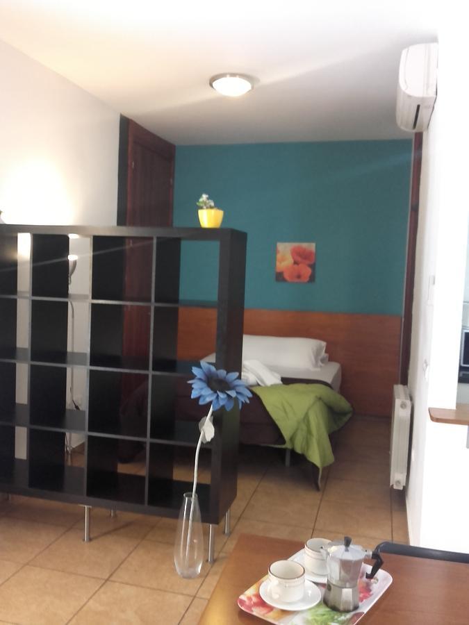 Apartamentos Puerta Real غرناطة المظهر الخارجي الصورة